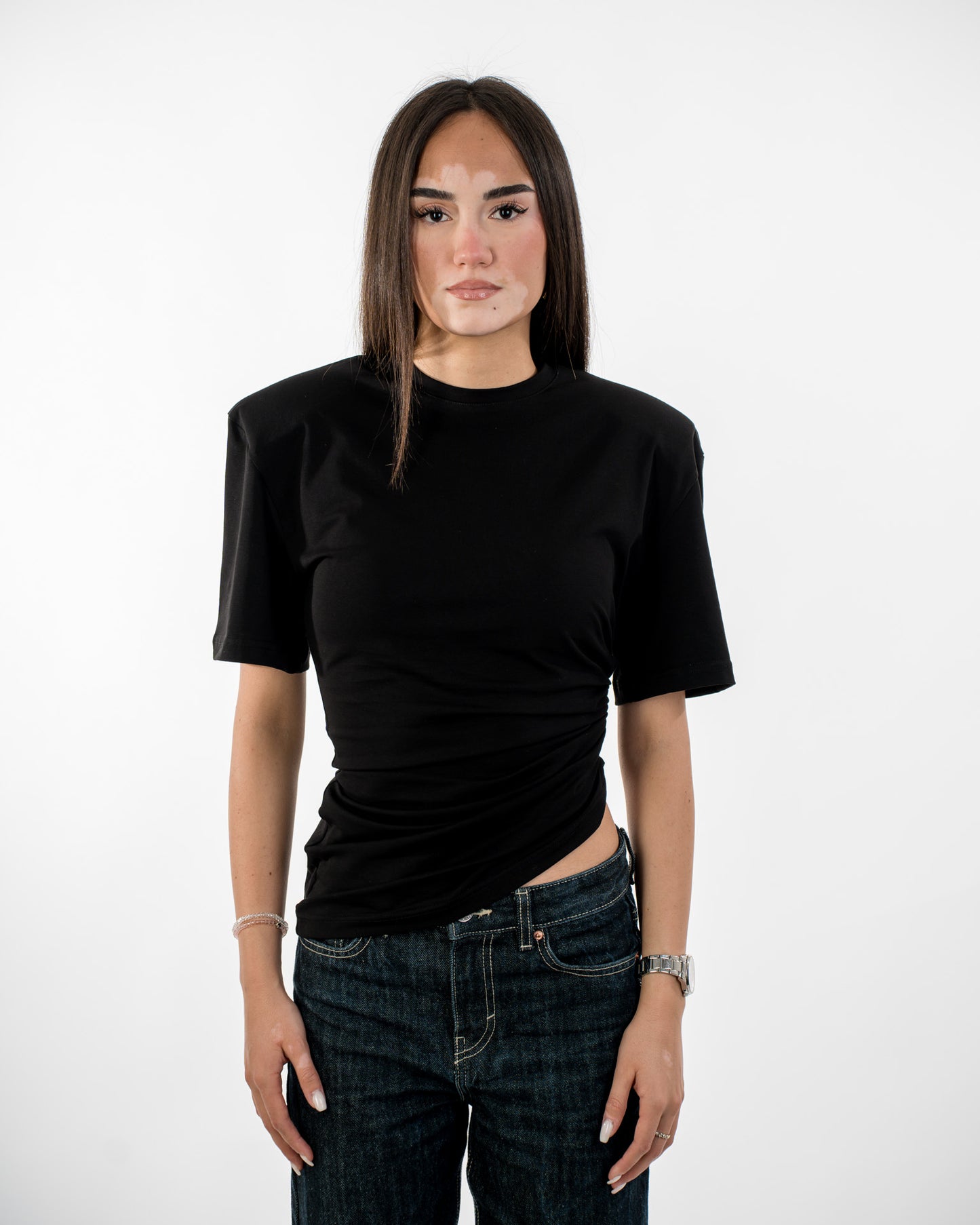 Rafa™ – Contour Tee
Black